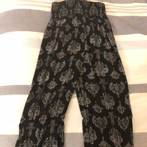 NWT Flowy, Wide Leg Patterned Pants